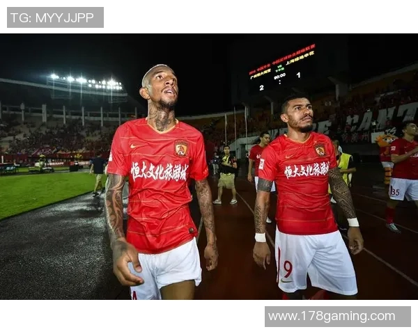 国安与恒大对决天空之下谁能在绿茵场上书写传奇篇章 国安与恒大对决天空之下谁能在绿茵场上书写传奇篇章