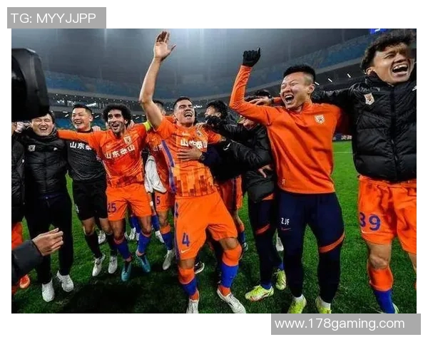 山东鲁能与恒大激战正酣赛果揭晓引发球迷热议