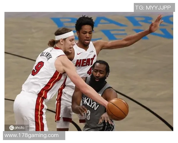 热火与篮网精彩对决球吧直播全程回顾与分析